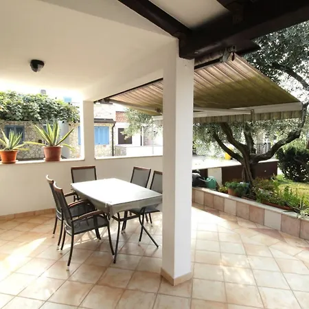 Apartman With Parking Space Zambratija, Umag - 27244 *