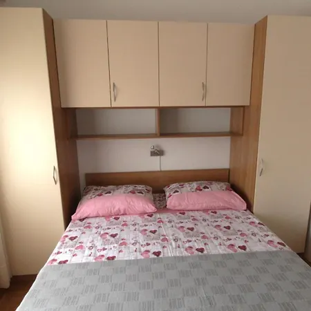 With Parking Space Zambratija, Umag - 27244 Apartman